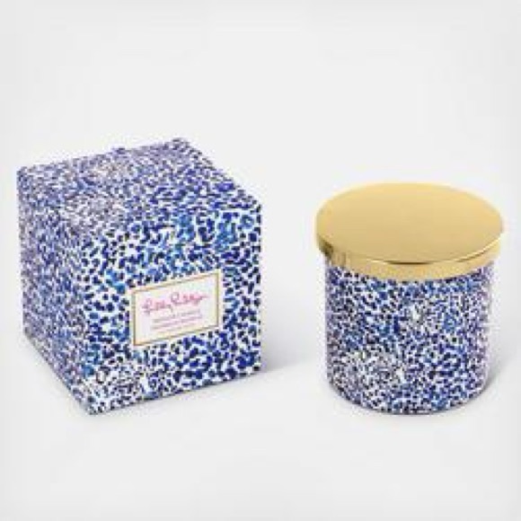 New in Box Lilly Pulitzer Saltwater Candle- Set of two